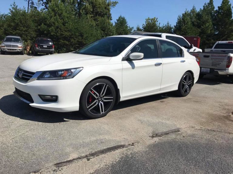 2014 Honda Accord with LLumar CTX 40 - TNT Auto Glass & Window Tinting